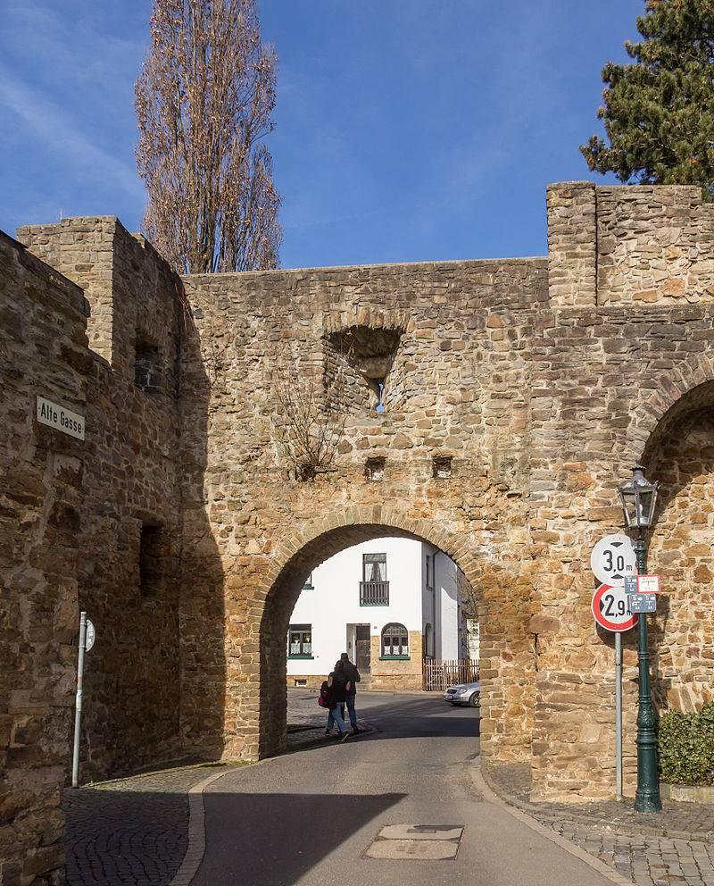 Stadtmauer Bad Münstereifel, nördliche Seite, Durchgang Alte Gasse