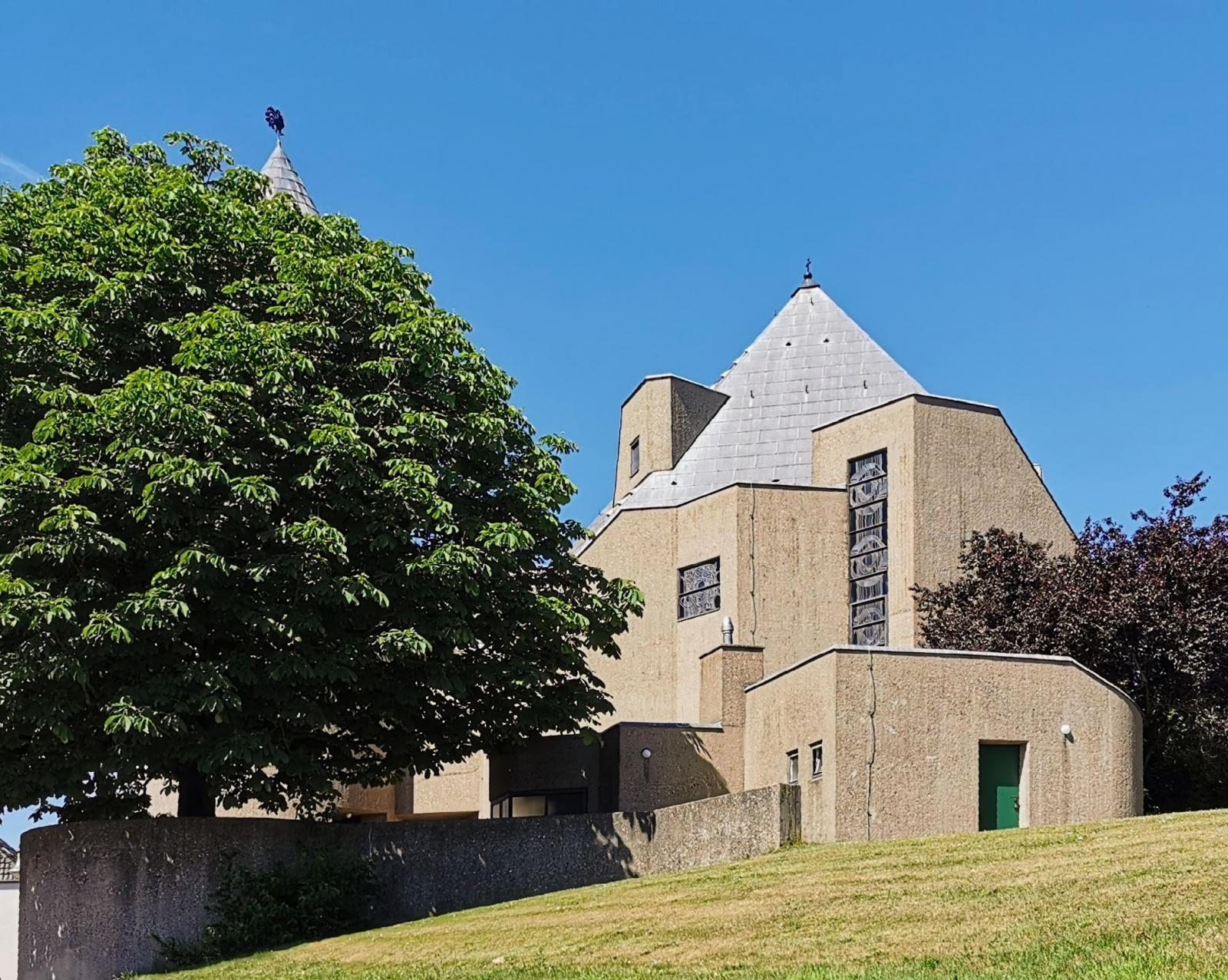 Ostansicht St Mariä Heimsuchung Impekoven
