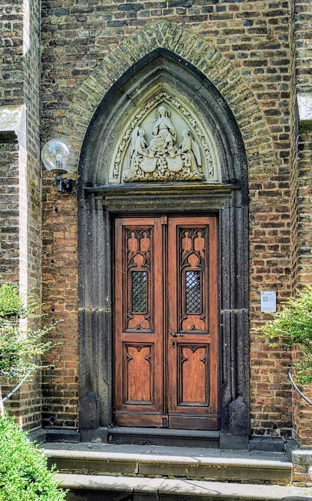Portal der Kapelle