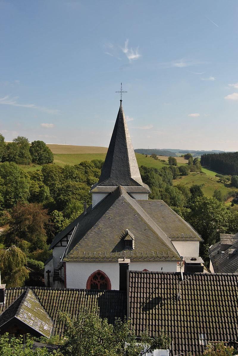 Außenansicht von St. Johann Baptist