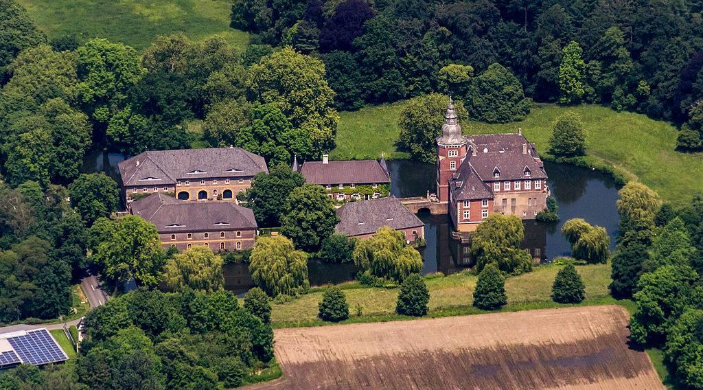 Schloss Sandfort, Luftbild