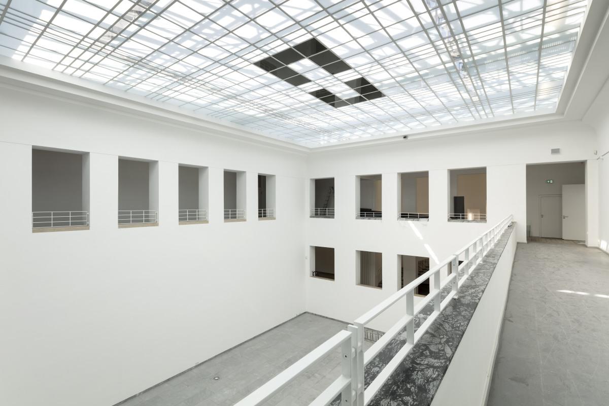 Blick von oben in den Lichthof
