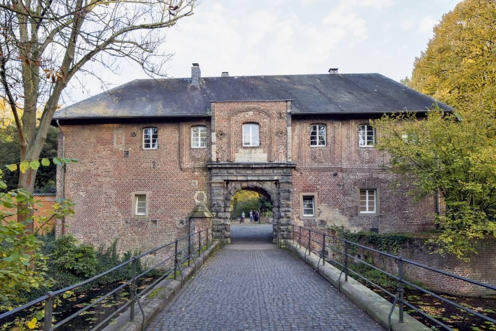 Schloss Rheydt, Torburg