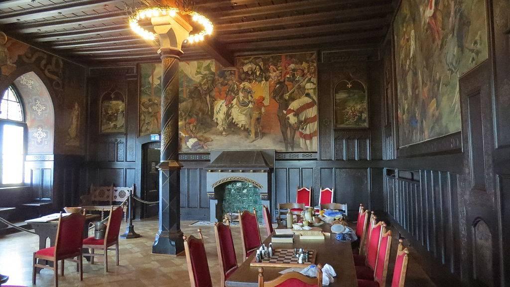 Schloss Burg, Rittersaal