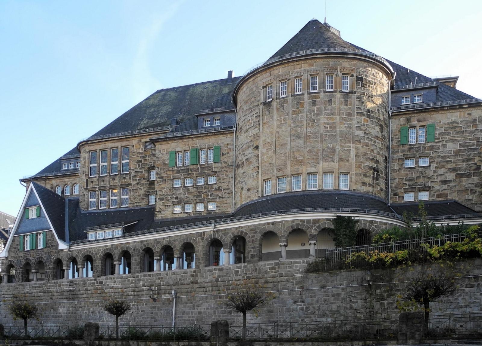 Außenansicht des Bürgerhauses Langenberg