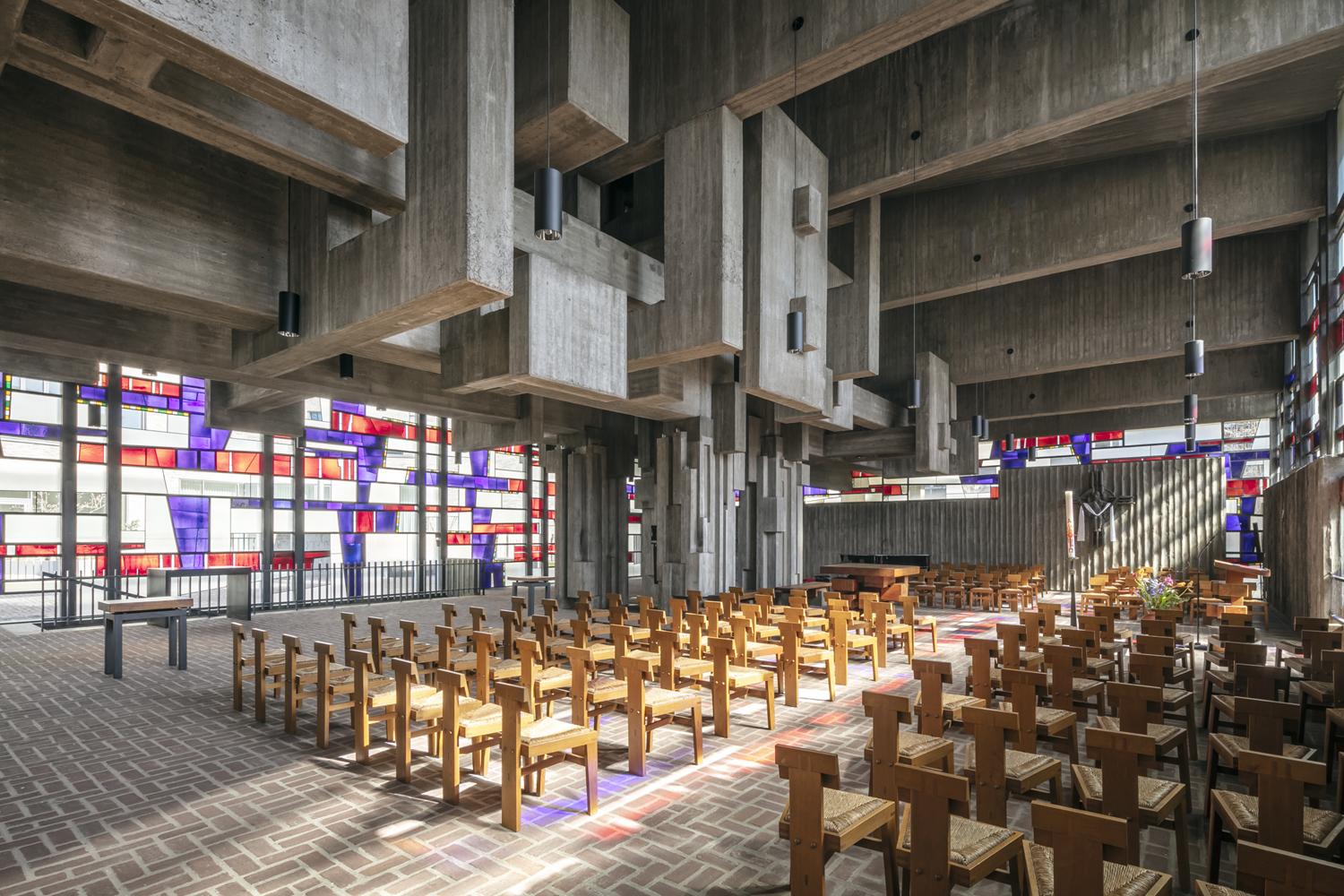 Innenansicht Kirche Hl. Johannes XXIII.