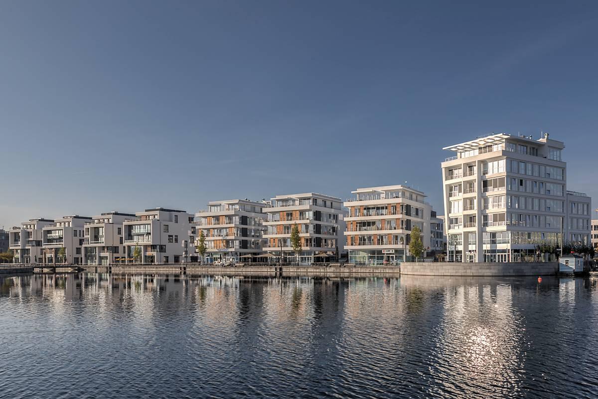 Hafen am Westufer des Stadtentwicklungsprojektes Phoenix-See