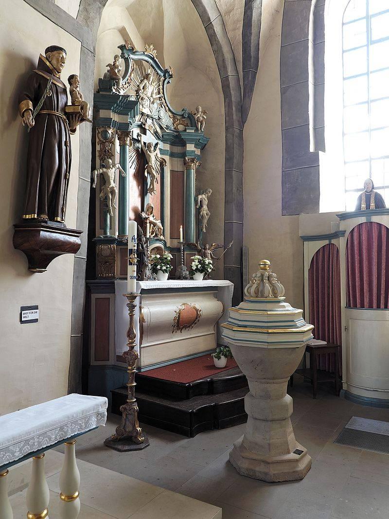Wandapsis im Seitenschiff