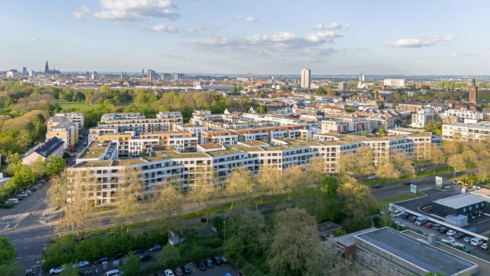 Schrägluftbild, Straßenseite