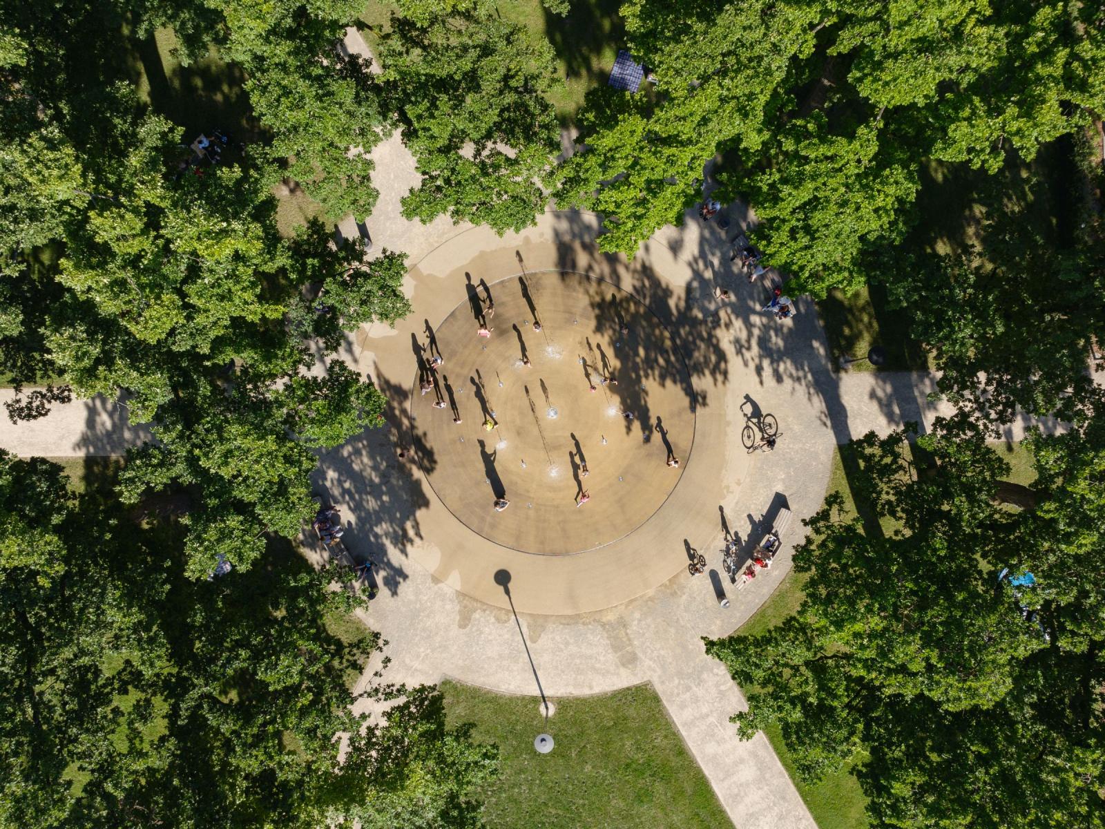 Neugestaltung Kaiser-Wilhelm-Platz, Draufsicht Springbrunnen