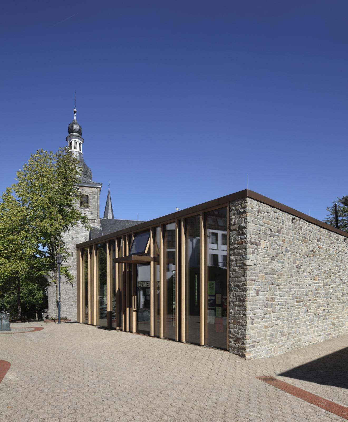 Ansicht Gemeindezentrum von Süden