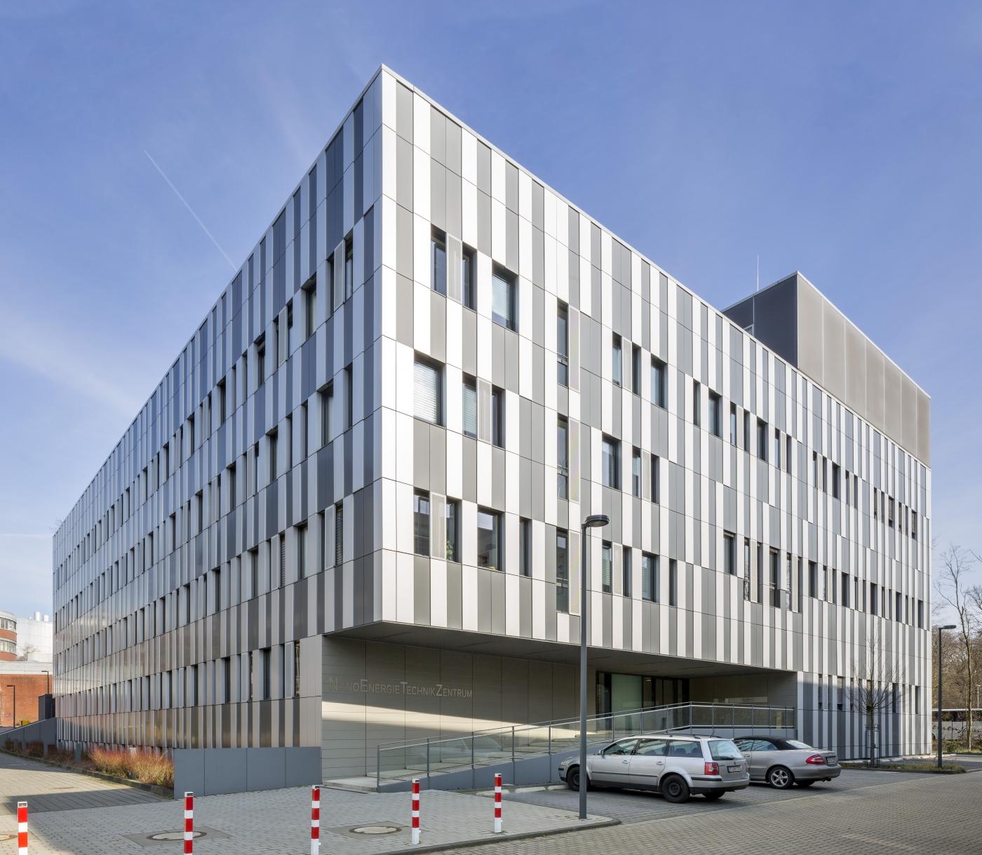 Gebäude LN (NanoEnergieTechnikZentrum) aus den Jahren 2010-12