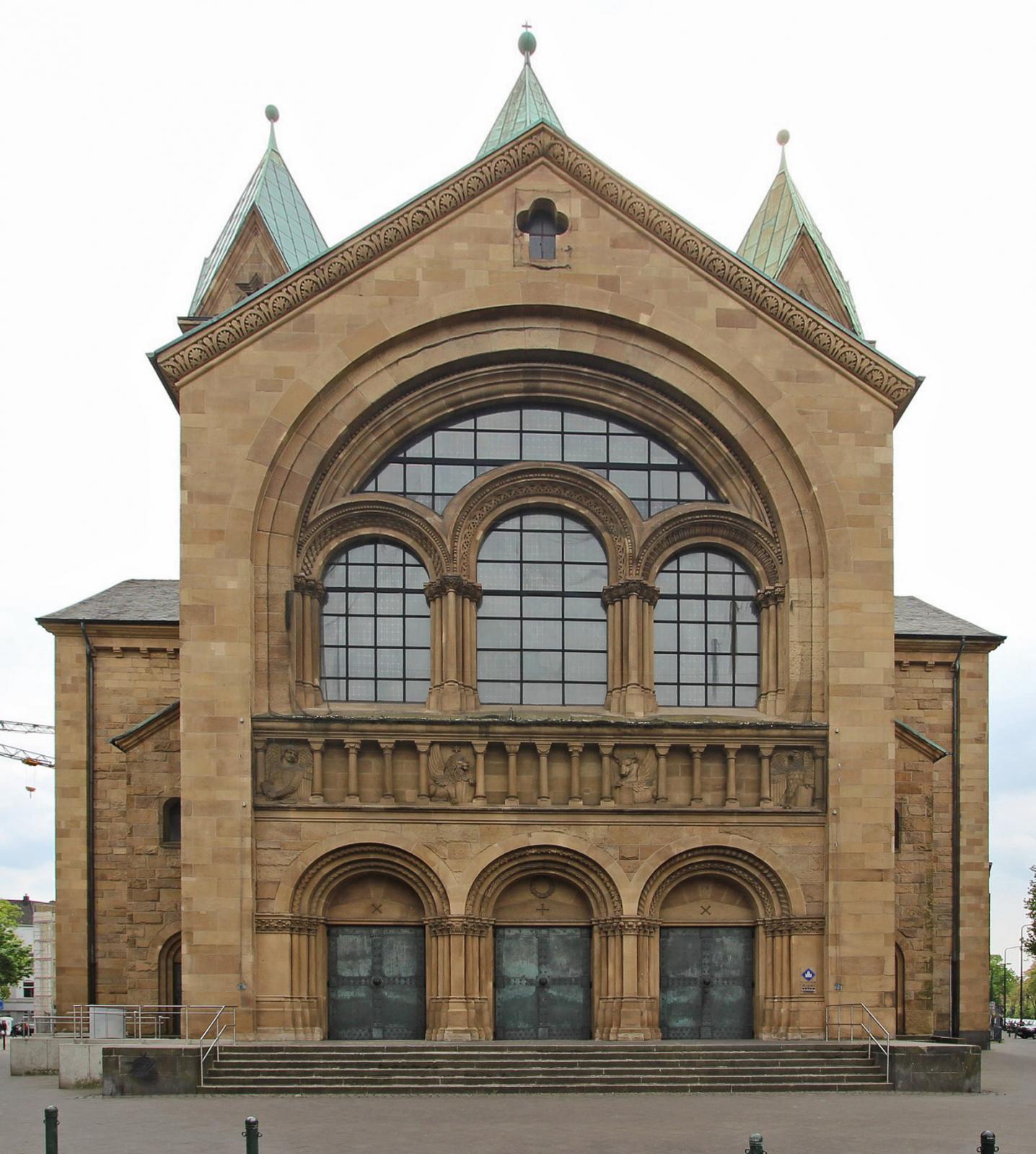 Ansicht Nord-Ost Kreuzkirche Düsseldorf
