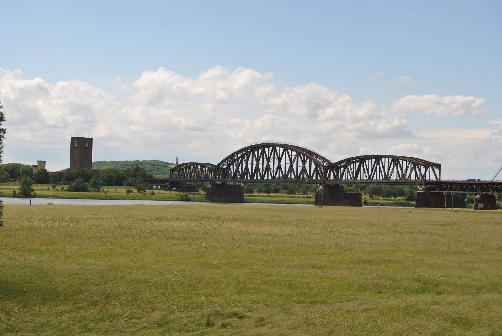 Haus-Knipp-Eisenbahnbrücke