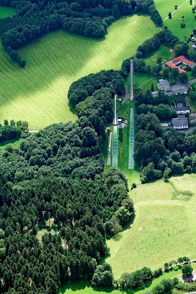 Luftaufnahme, Meinhardus-Schanzen in Meinerzhagen
