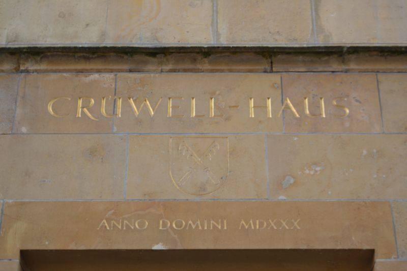 Inschrift auf der Fassade