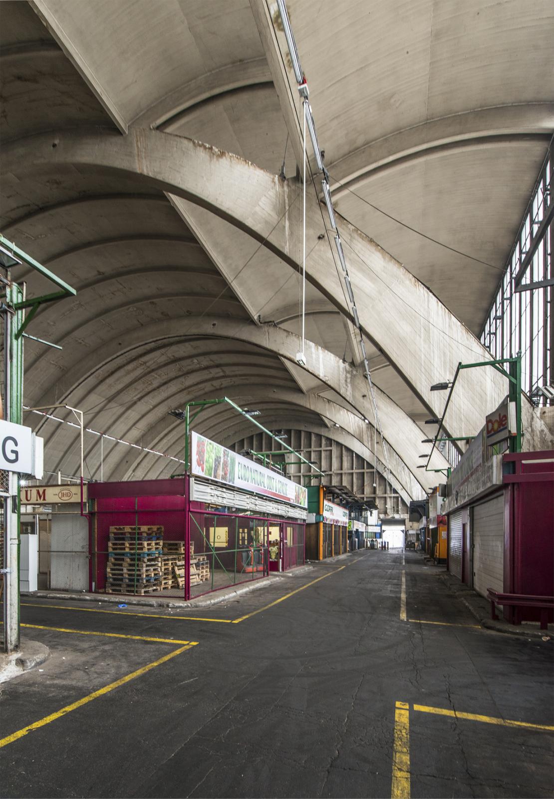 Blick in den Innenraum der Großmarkthalle