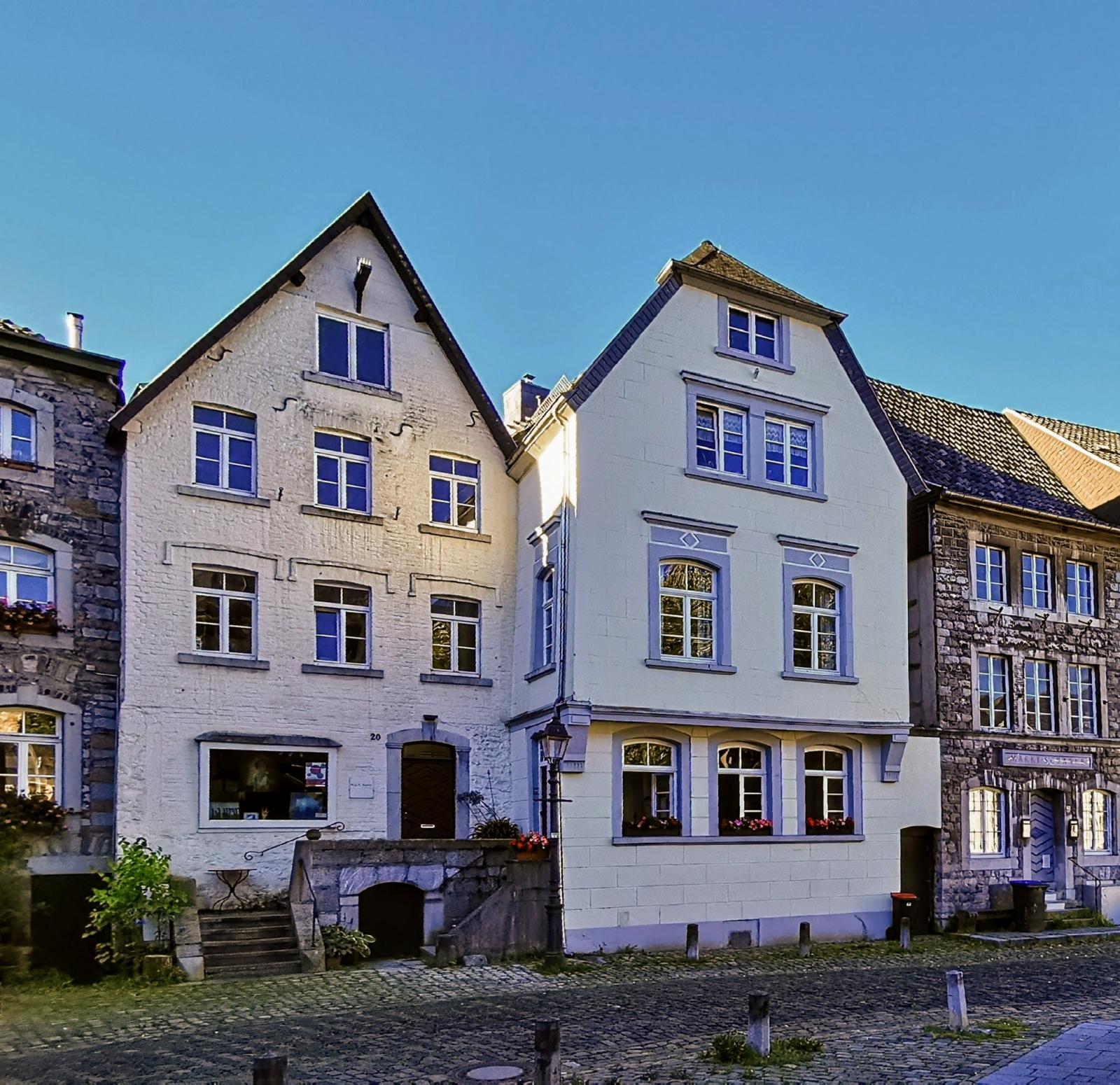 Häuser am Korneliusmarkt