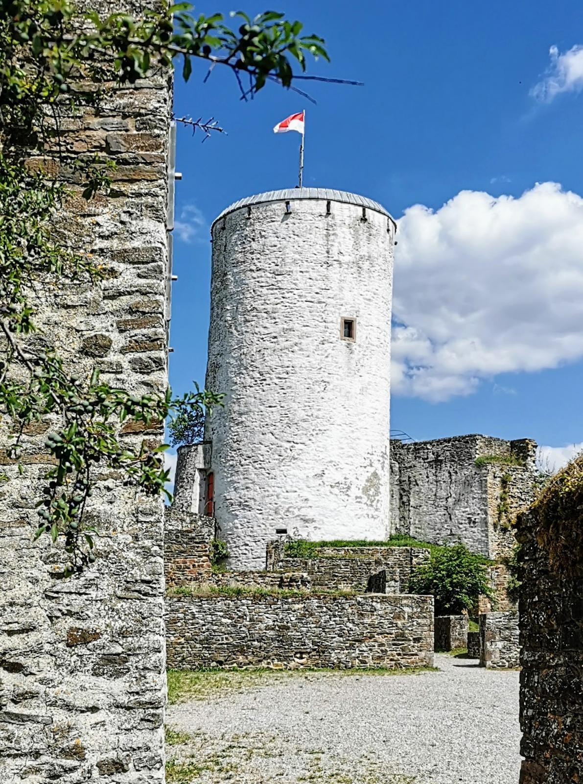 Blick auf den Bergfried
