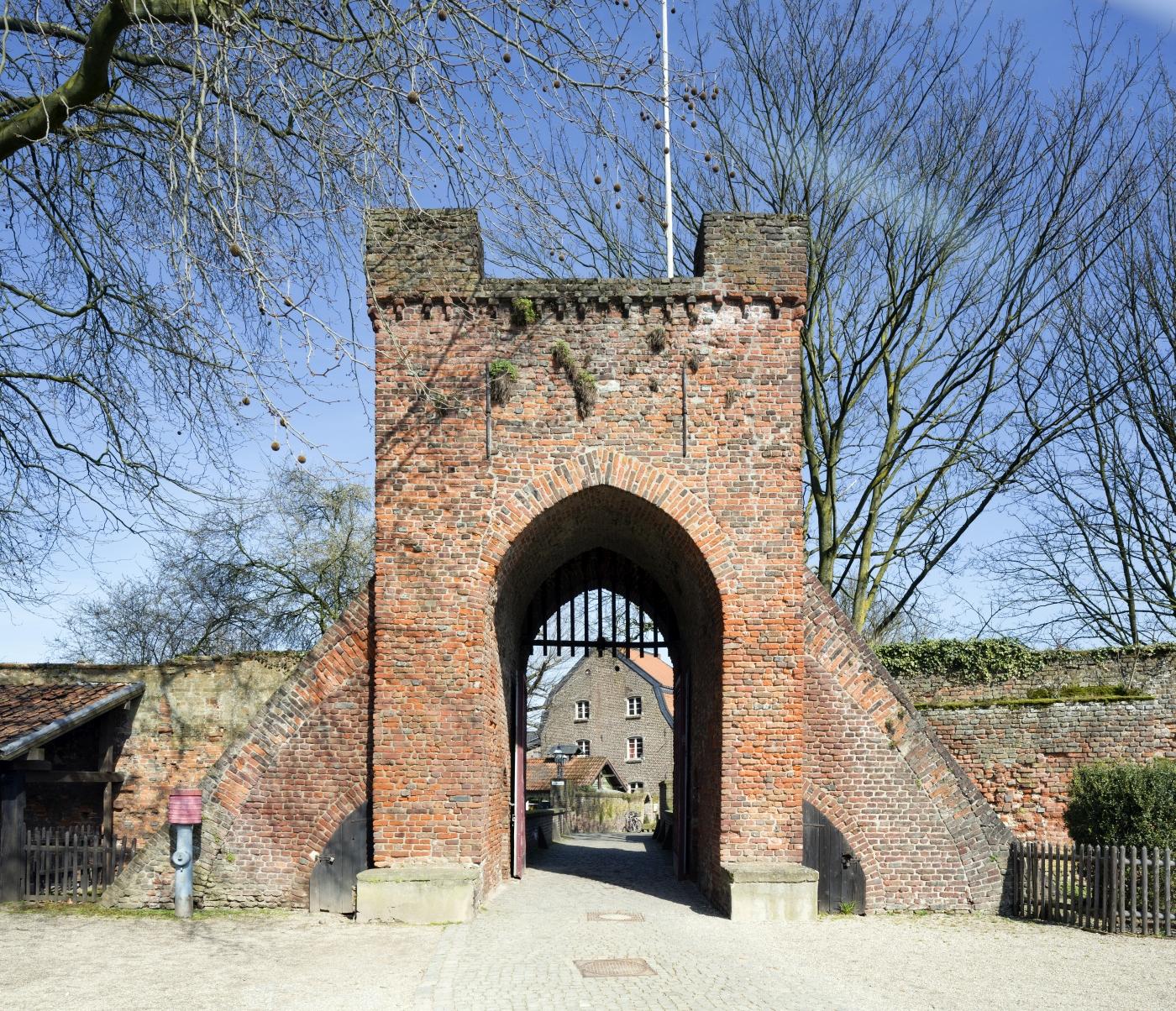 Vorburg