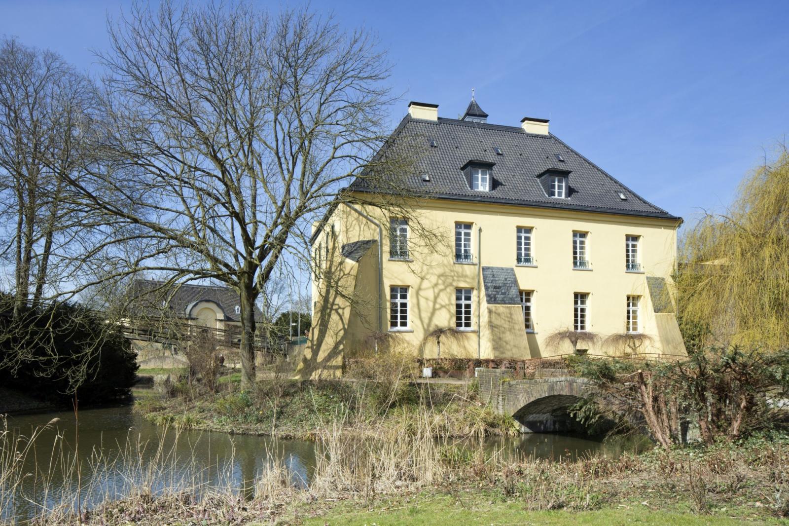 Jagdschloss Burg Linn Rückseite