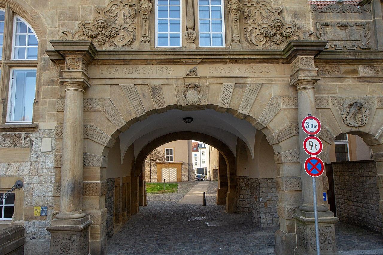 Durchgang zum Innenhof
