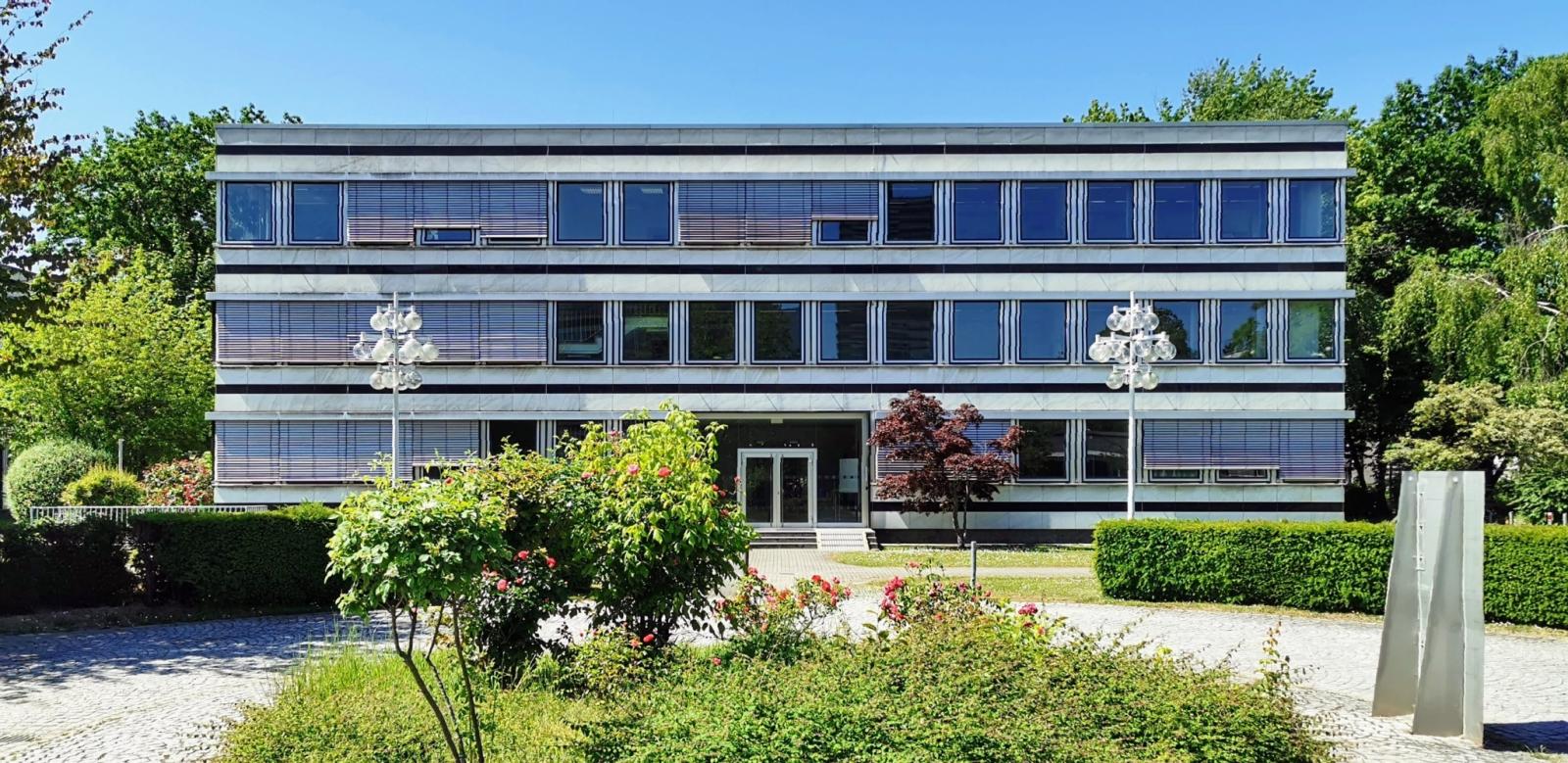 Bürogebäude Tulpenfeld