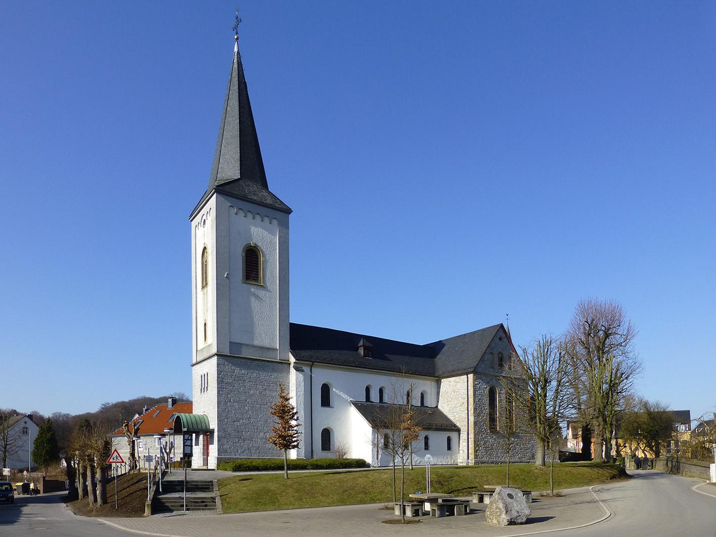 St. Maximin in Wülfrath-Düssel