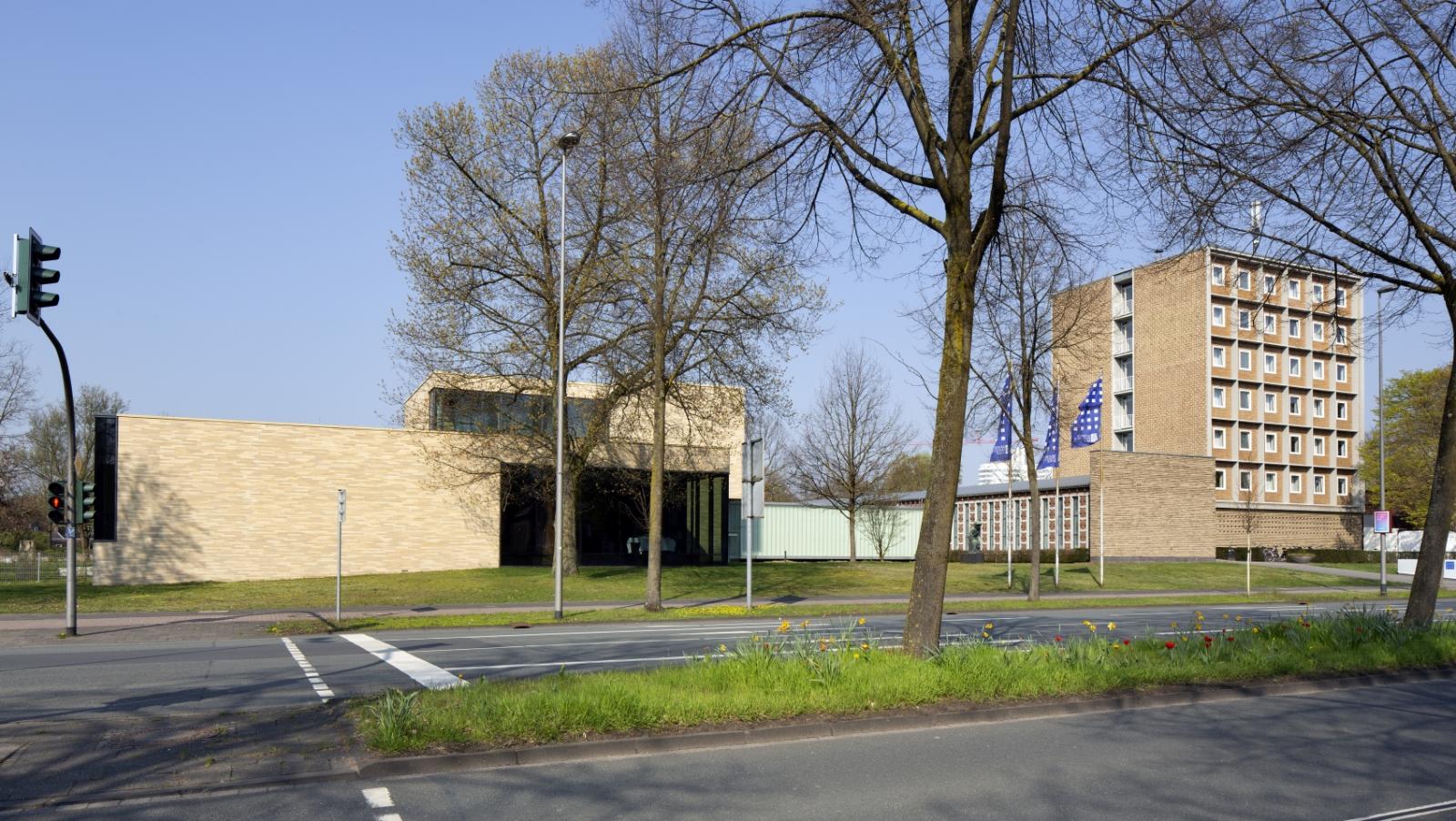 Franz-Hitze-Haus Ensemble aus Alt- und Neubau