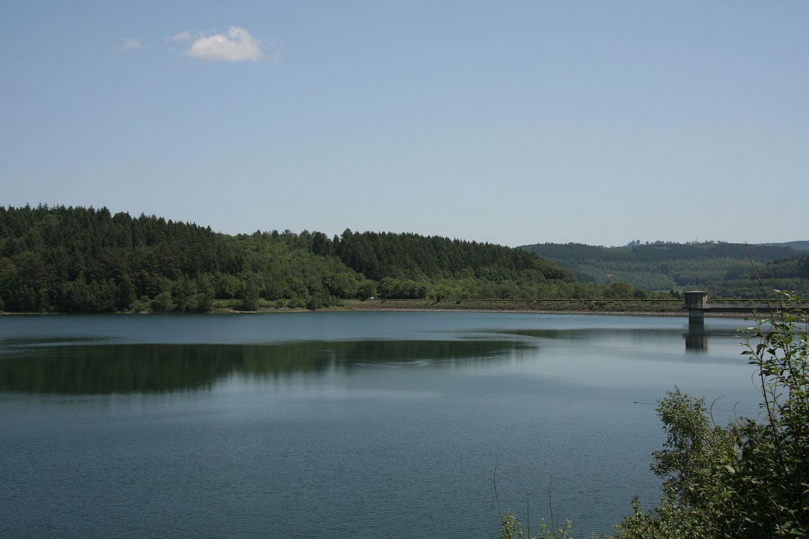 Breitenbachtalsperre, Blick auf den See