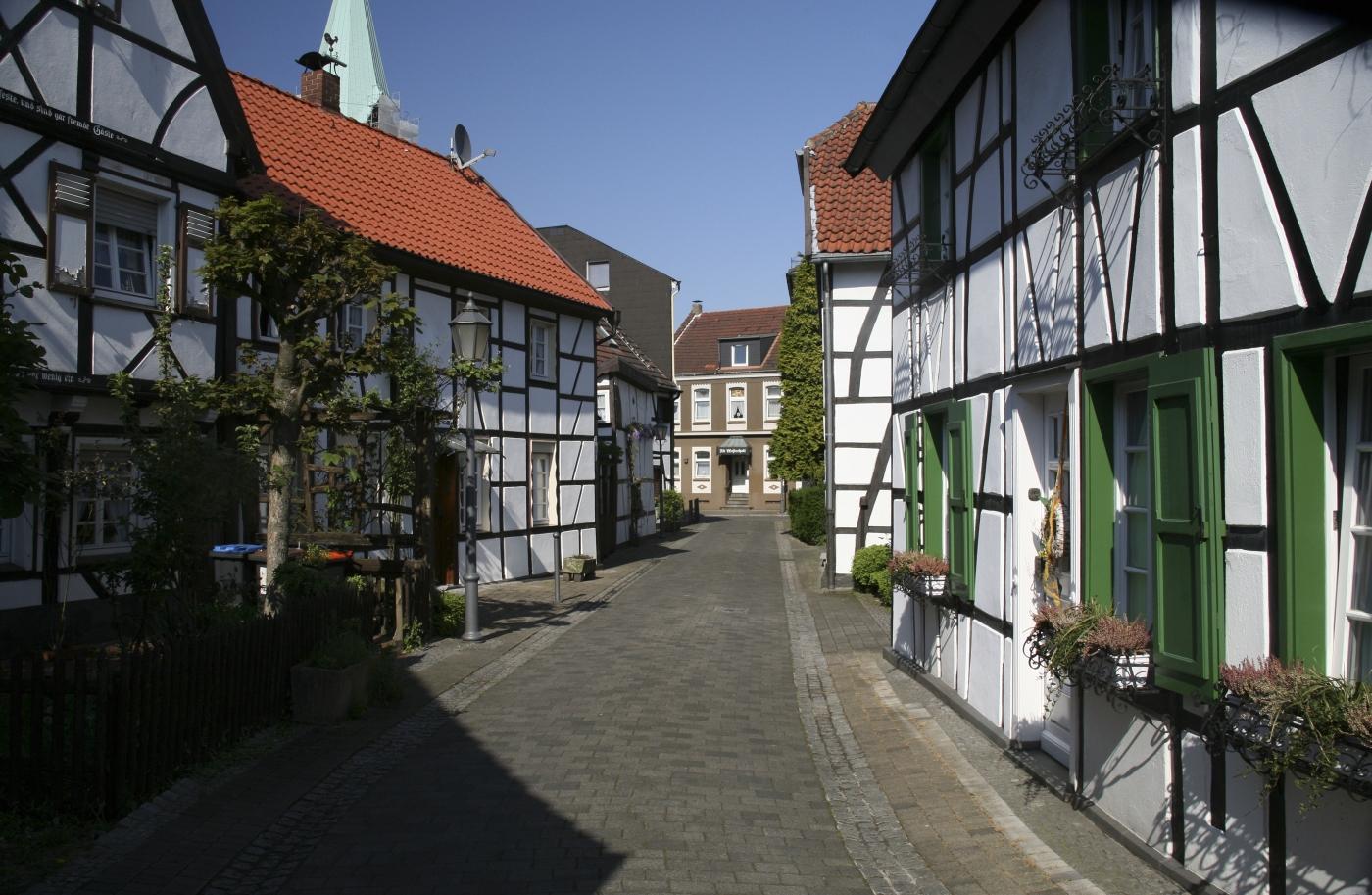 Straßenzug im Dorf Freiheit Westerholt