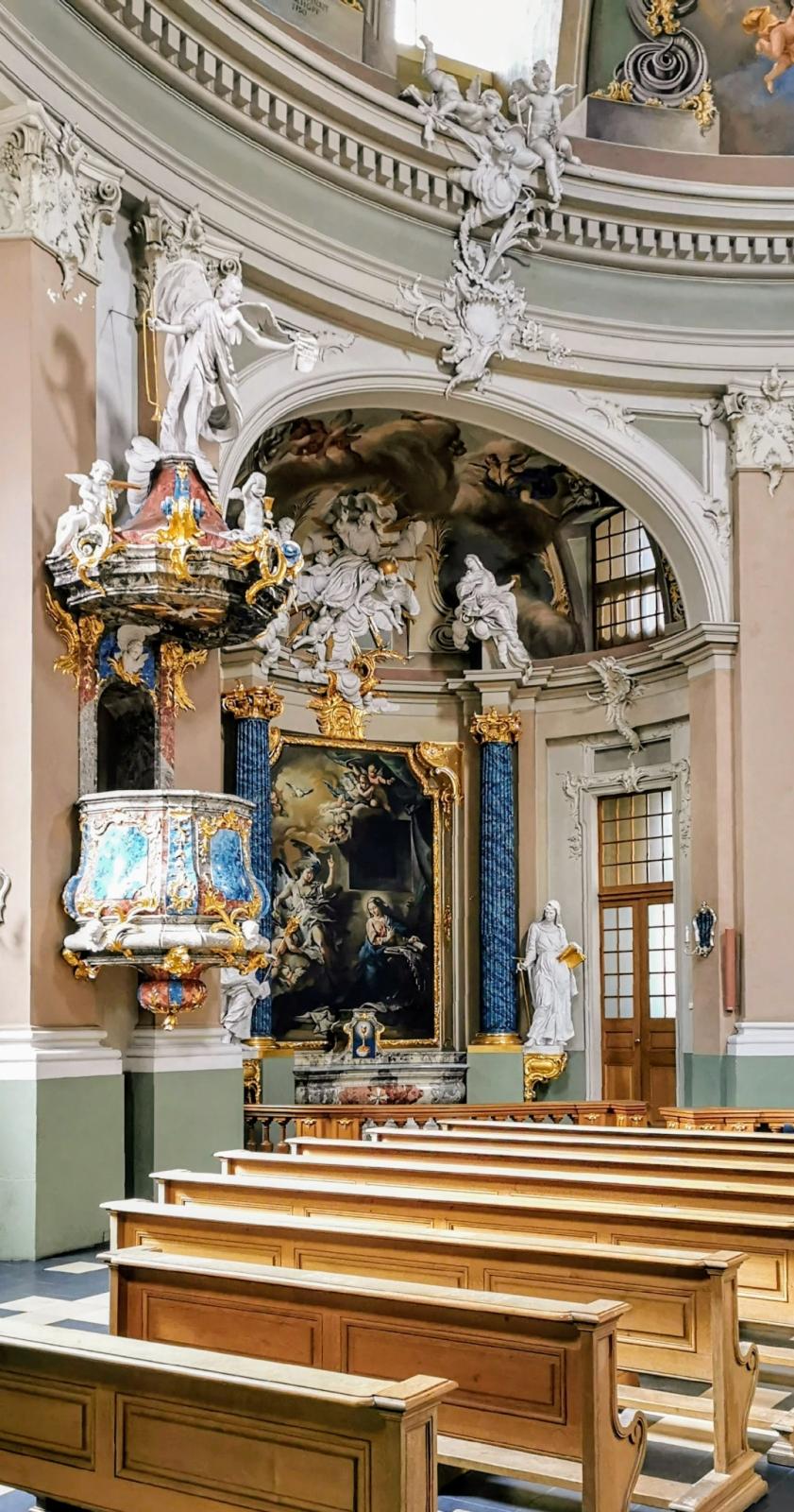 Blick auf die Kanzel der Clemenskirche in Münster