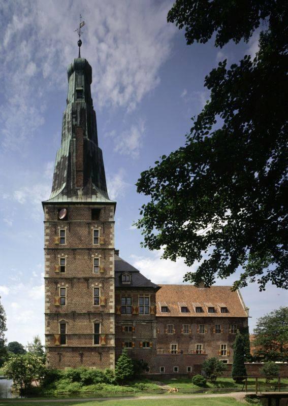 Ansicht Turm und Nordflügel