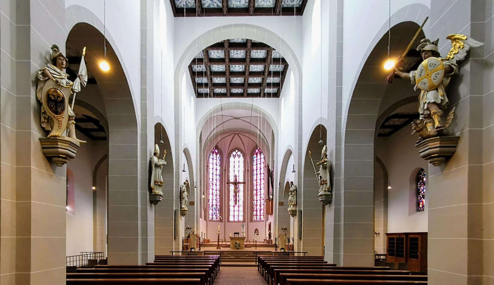 Innenraum Klosterkirche, Blick Richtung Chor