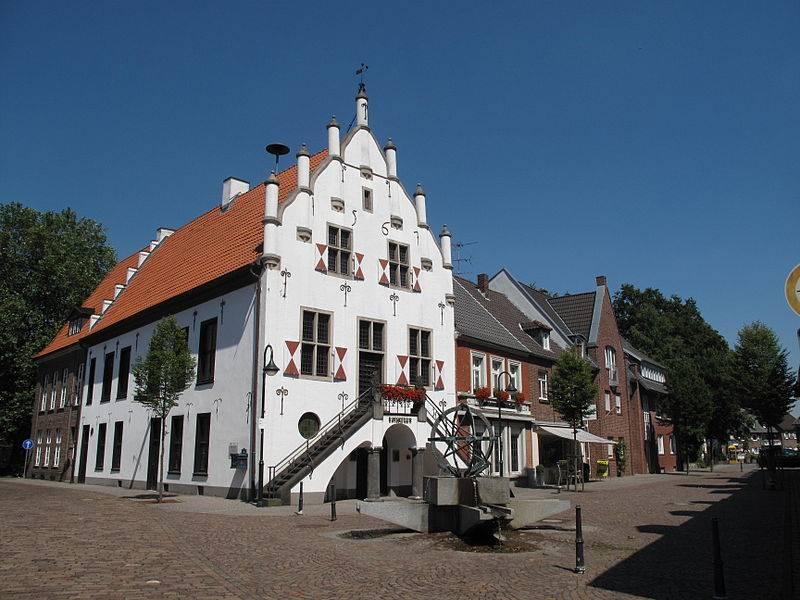 Rathaus am Markt in Anholt