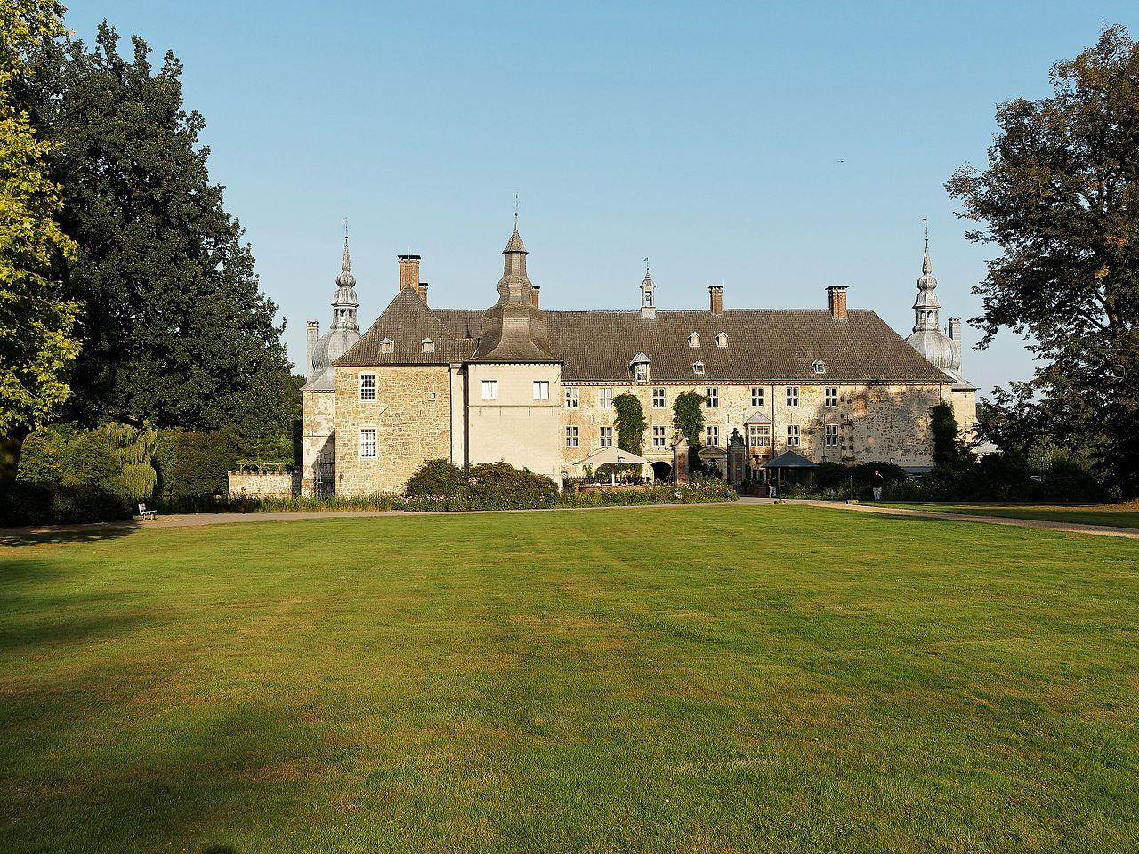 Westansicht Hauptburg Schloss Lembeck