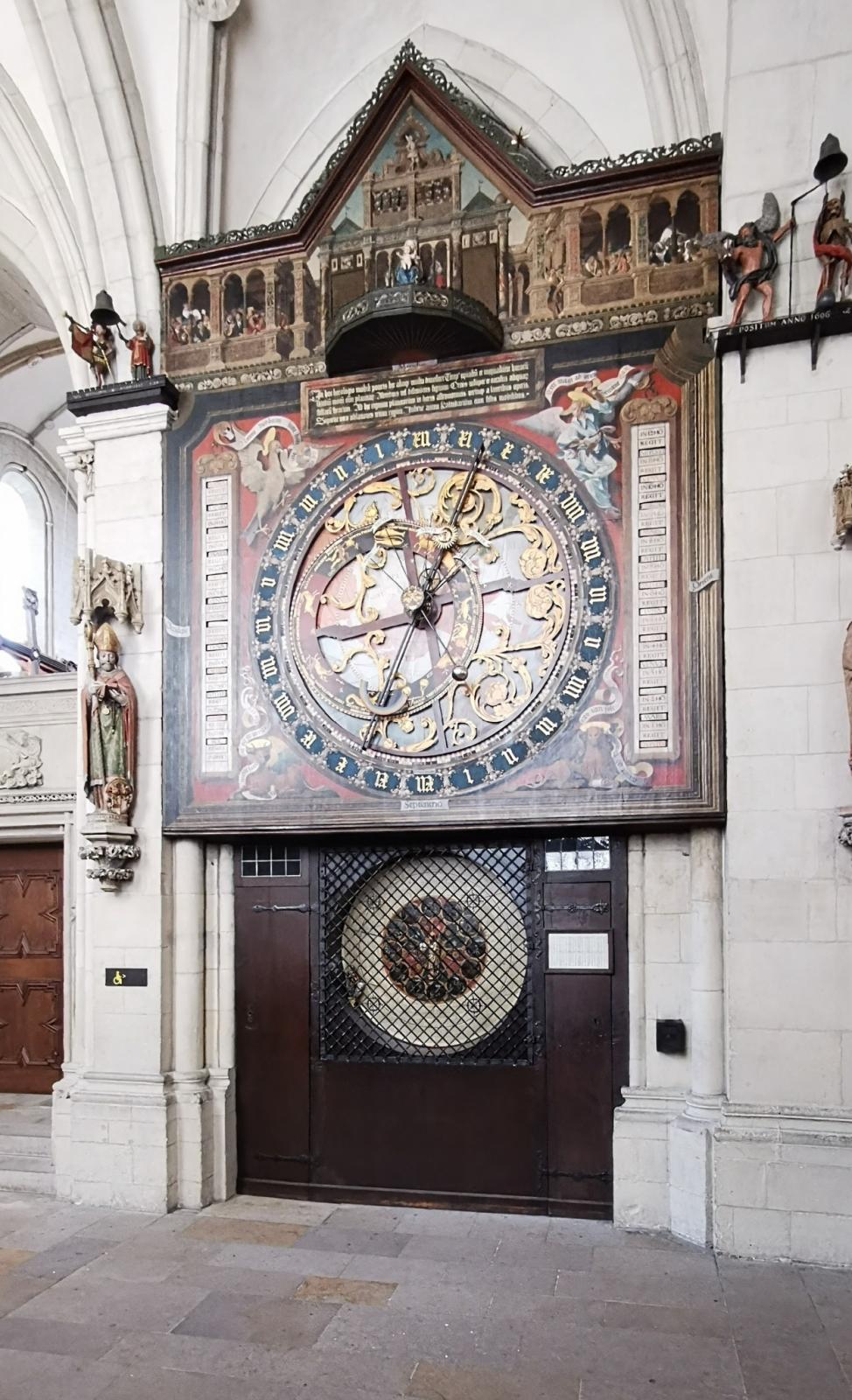 Astronomische Uhr