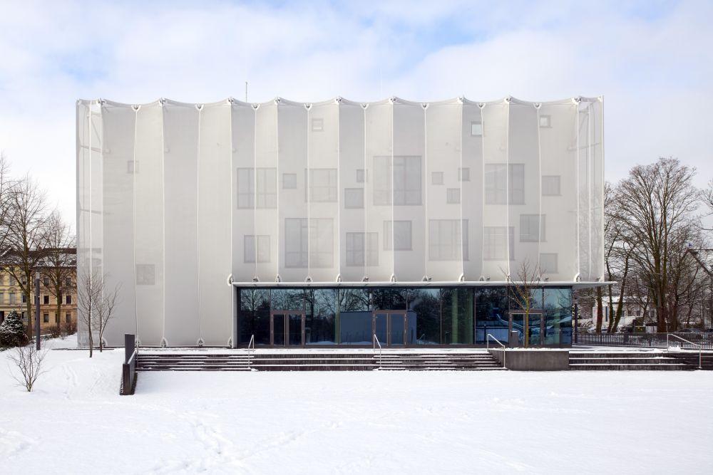 Textilakademie NRW mit textiler Fassade