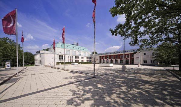 Vorplatz Philharmonie